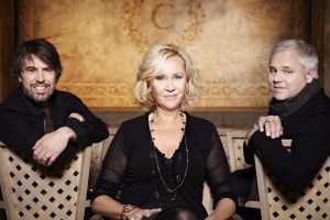 Peter with Agnetha Fältskog and Jörgen Elofson.